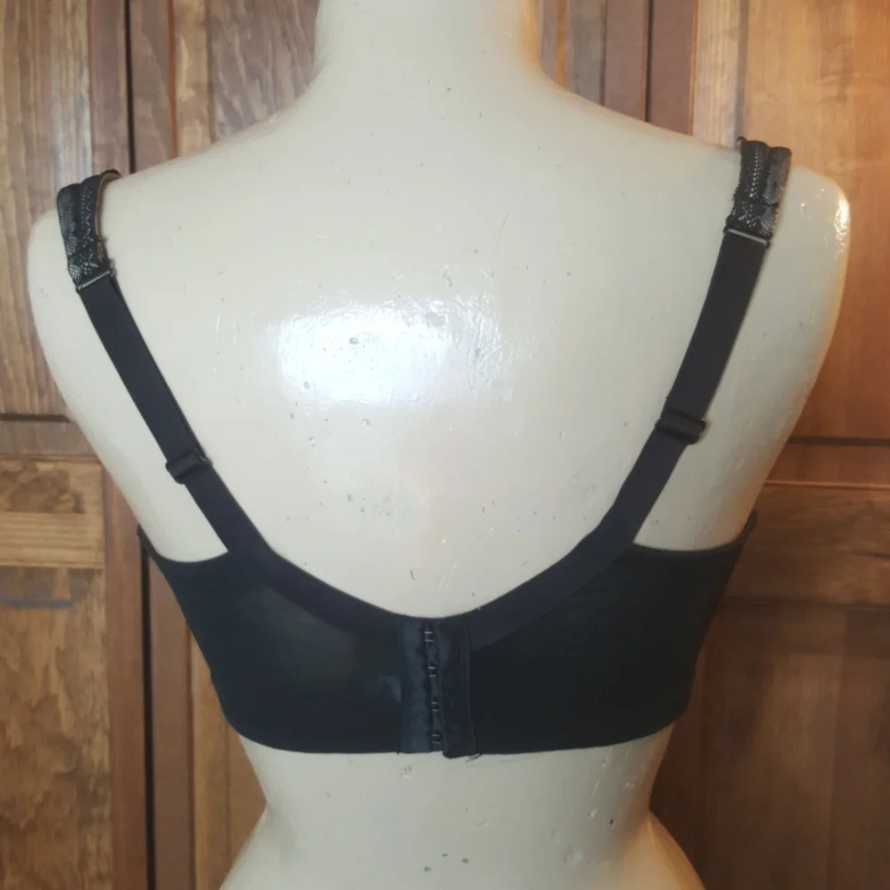 Cacique Modern Black Lace Lightly Lined Balconette Bra Sz 38F